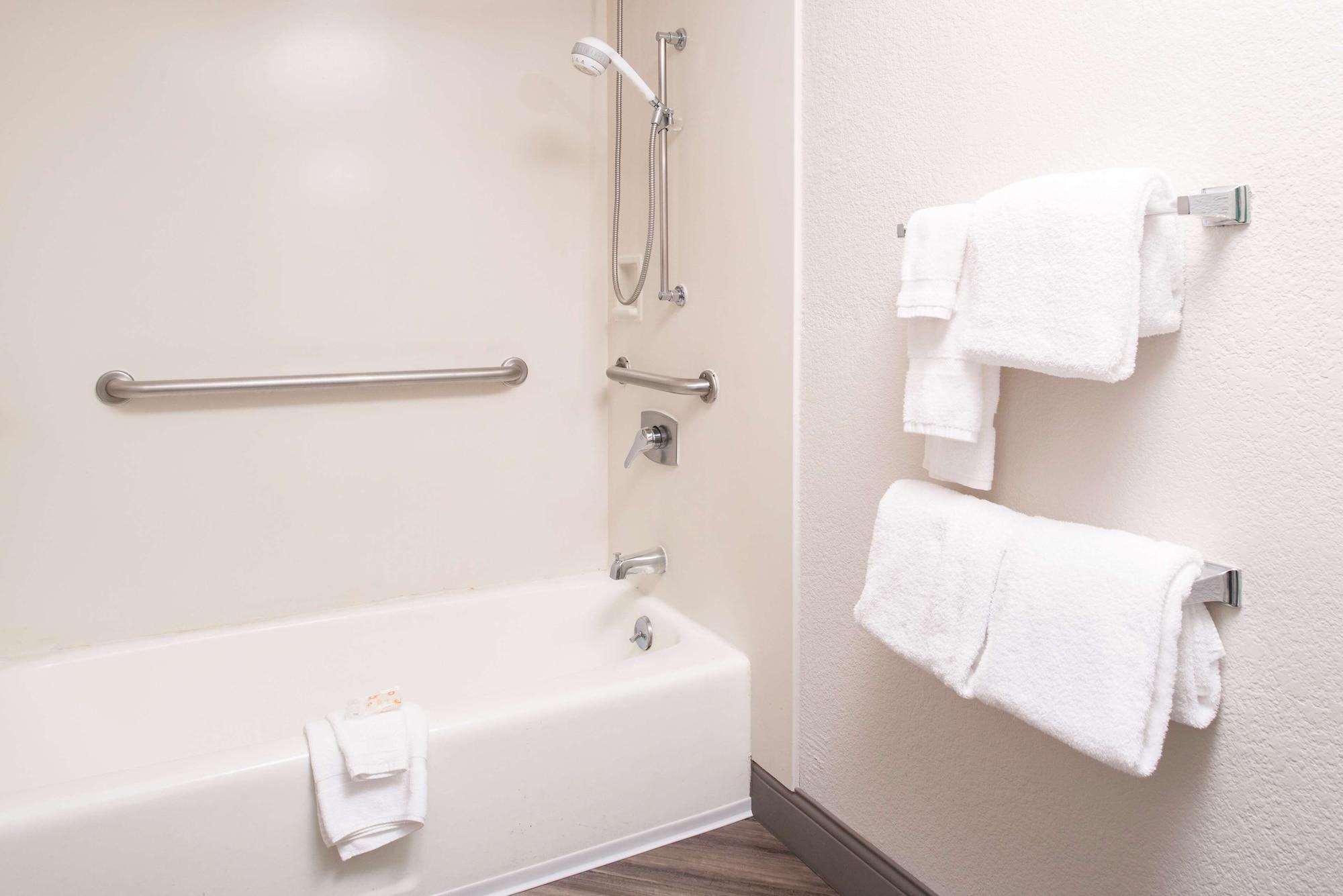 Motel 6-Brampton, On - Toronto المظهر الخارجي الصورة