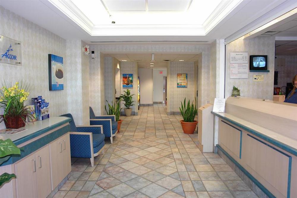 Motel 6-Brampton, On - Toronto المظهر الداخلي الصورة